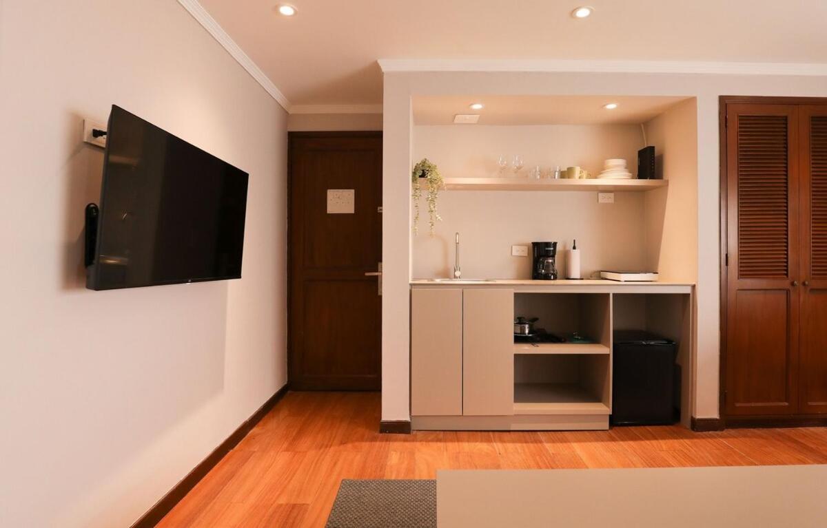 Elegant In Zona G Modern & Sophisticated 301 Apartment *